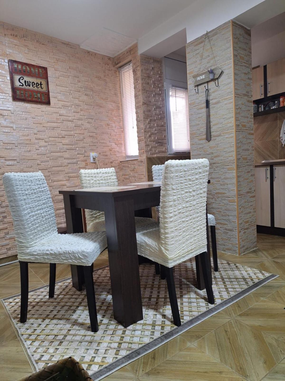 Apartman Su Libero Apartment Subotica Exterior photo